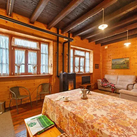 La Vieille Ecole بيت للعطل مونتجوفيت