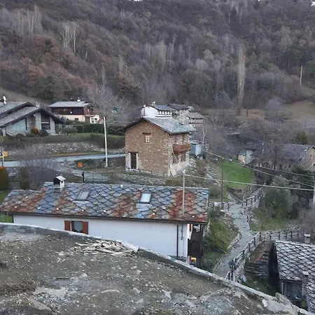 La Vieille Ecole Holiday home Montjovet